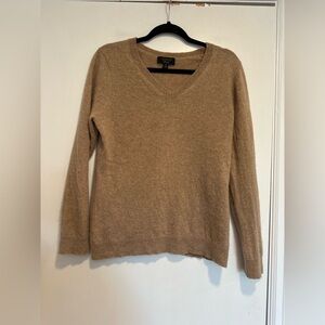 Charter Club Luxury Cashmere Sz: XL Tan Pullover V-Neck Lightweight Sweater.